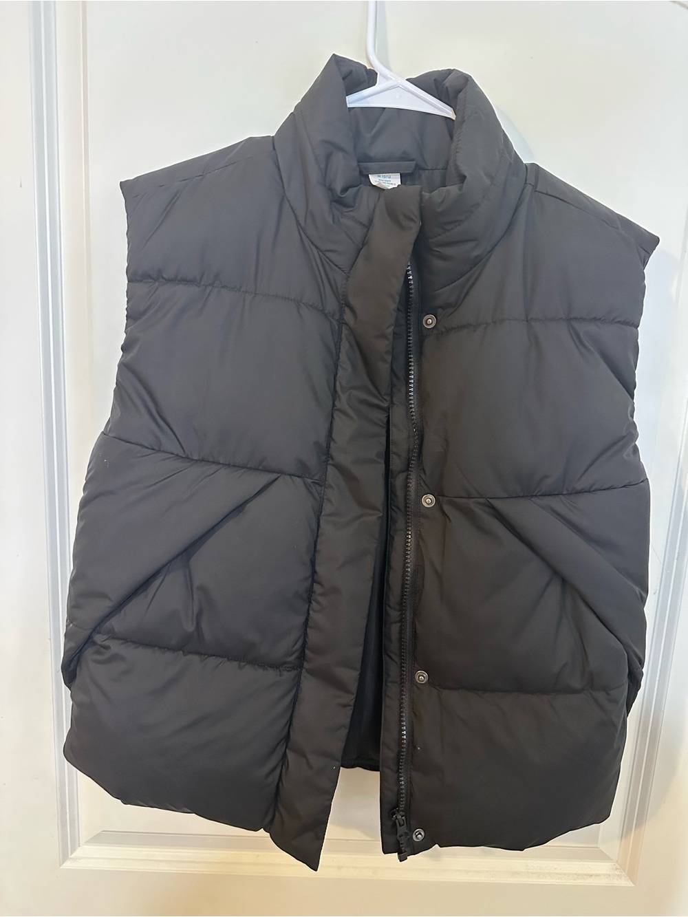 Kids Black Quilted Puffer Vest - Lightweight Warmth